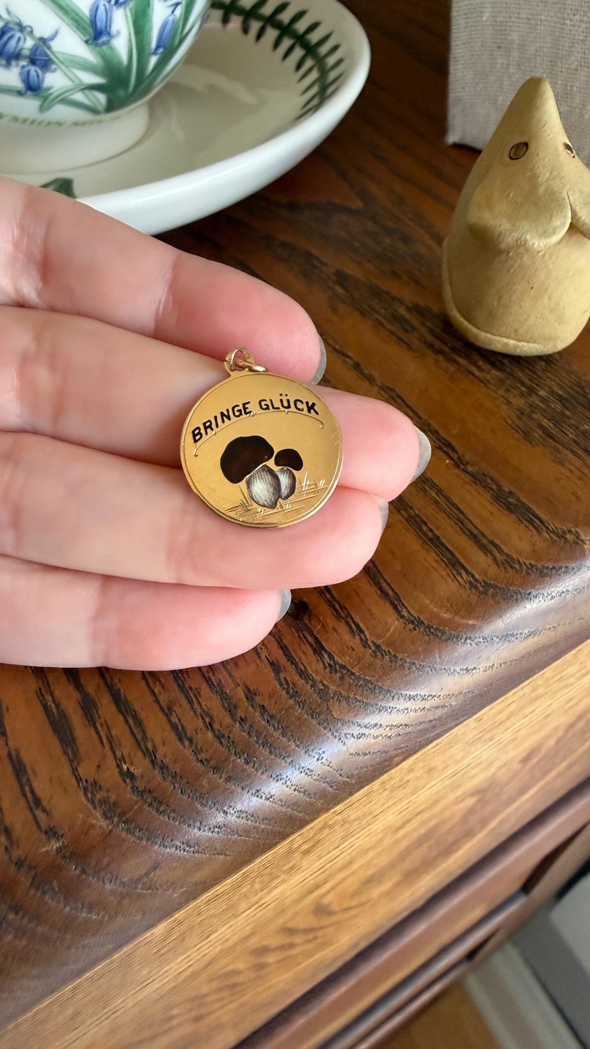 Antique "Bringer of Luck" Bringe Glück MUSHROOM 14k Gold Solid Figural Enamel Pendant Charm Jugendstil Medallion Figural Lucky Talisman