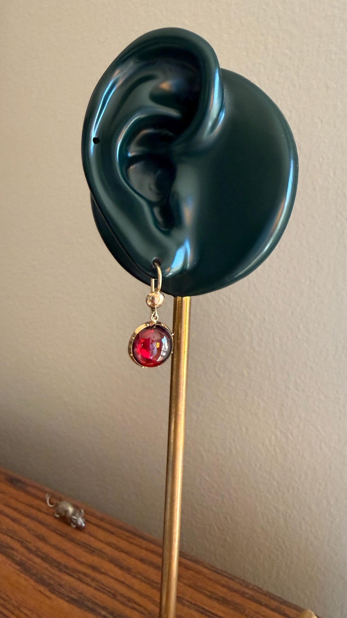 Antique Juicy GARNET Earrings French 18k Gold Collet Set Dangle Glowing Gumdrops Holiday Gift Crimson Berry Red Drops Georgian Victorian