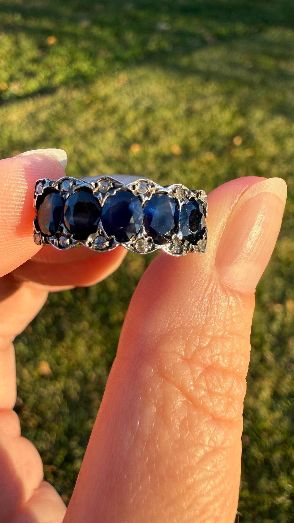Antique Natural Sapphire Velvety Blue Five Stone Ring with Rose Cut Diamond Spacers Royal Blue Aura Art Deco Uniform Size Stacker Band