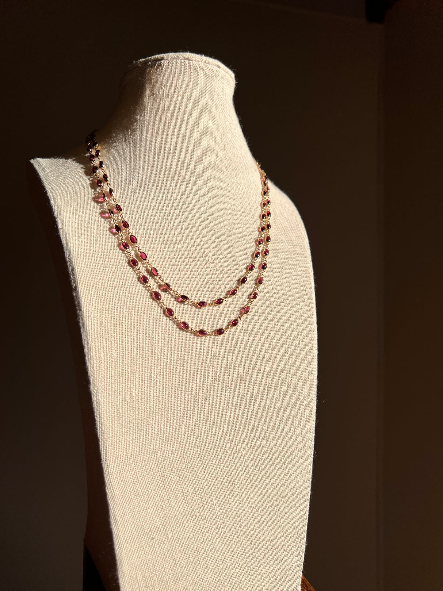 Gorgeous Vintage GARNET Station Chain Long Guard 14k GOLD Necklace