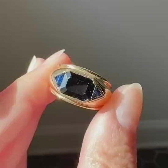 Chunky Natural Sapphire Three Stone Ring 8g 18k Gold French Octagon Cut Vintage Geometric Triangle Sides Peacock Blue Wide Gypsy Band