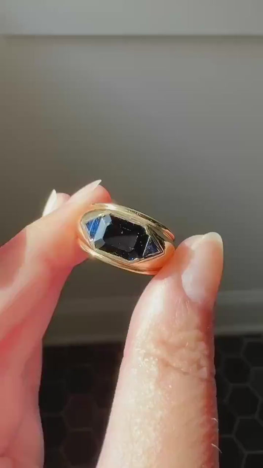 Chunky Natural Sapphire Three Stone Ring 8g 18k Gold French Octagon Cut Vintage Geometric Triangle Sides Peacock Blue Wide Gypsy Band
