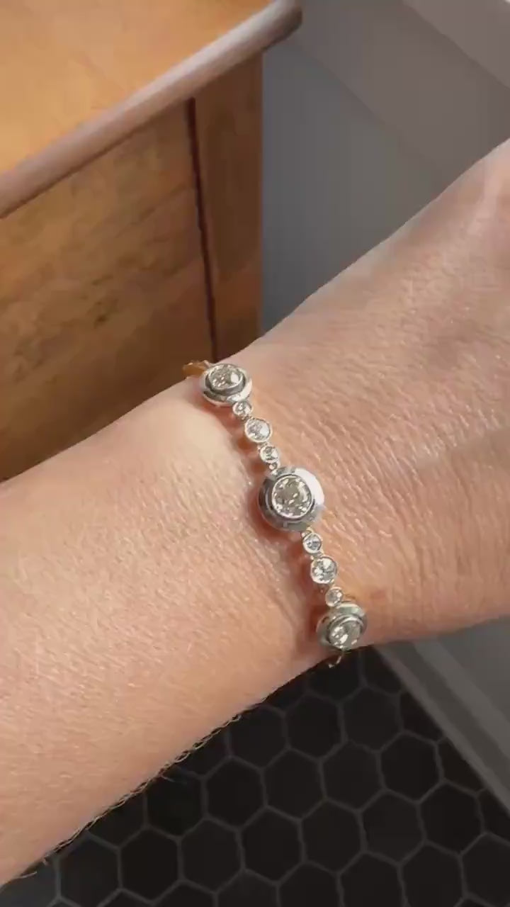 ANTIQUE 2.35 Carat Tdw Old Mine Cut DIAMOND Bracelet 18k Gold Comfortable Target Halo Bullseye Bezel Paperclip Link Chain 2.35Ctw OMC