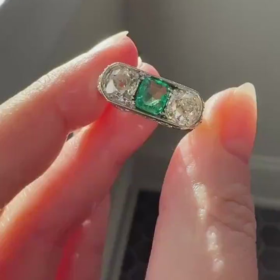 Special Antique Natural Emerald 2 Carats Old Mine Cut DIAMOND Three Stone Ring Boxed Platinum Green Art Deco Ornate Filigree Stacker
