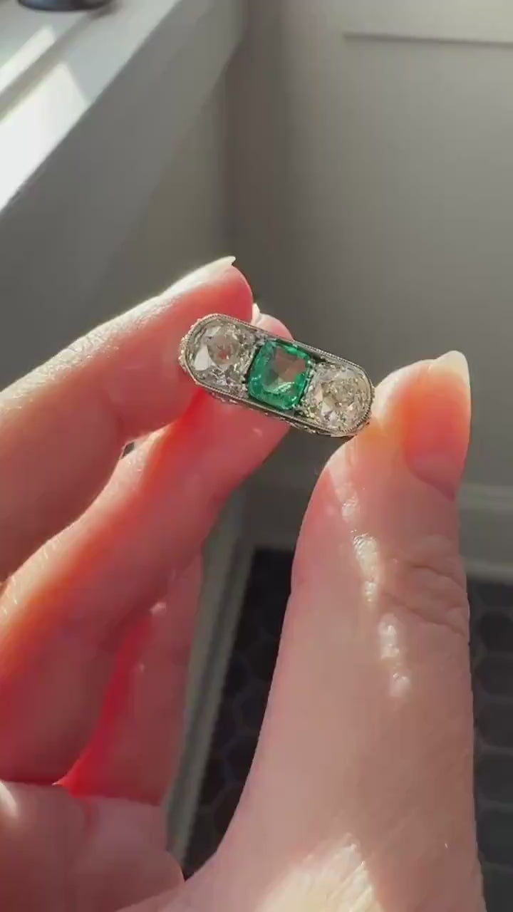 Special Antique Natural Emerald 2 Carats Old Mine Cut DIAMOND Three Stone Ring Boxed Platinum Green Art Deco Ornate Filigree Stacker