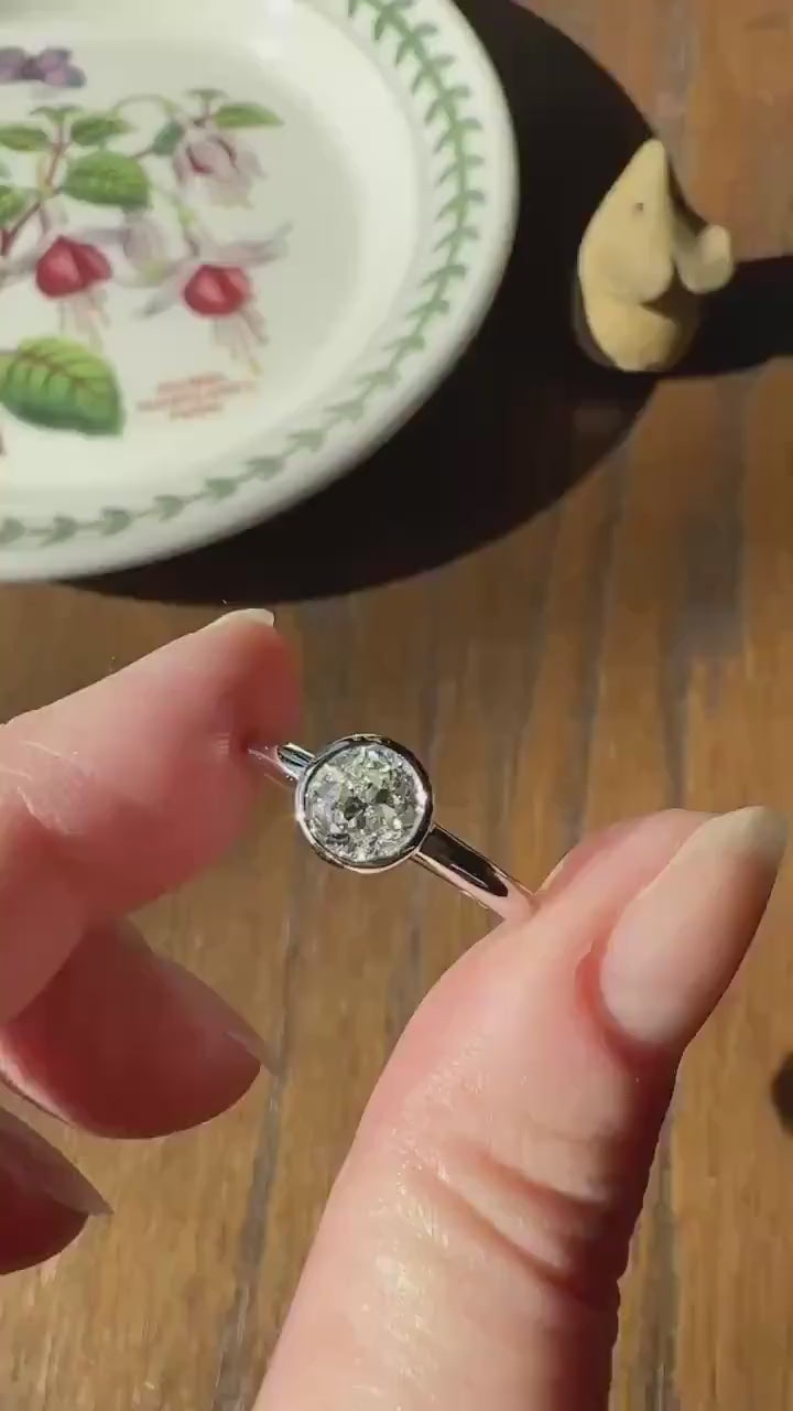 Chunky Vintage 0.9 Carat Old European Cut DIAMOND Bezel Set Ring Art Deco Stacker Donut Band 18k White Gold Solitaire Geometric Engagement