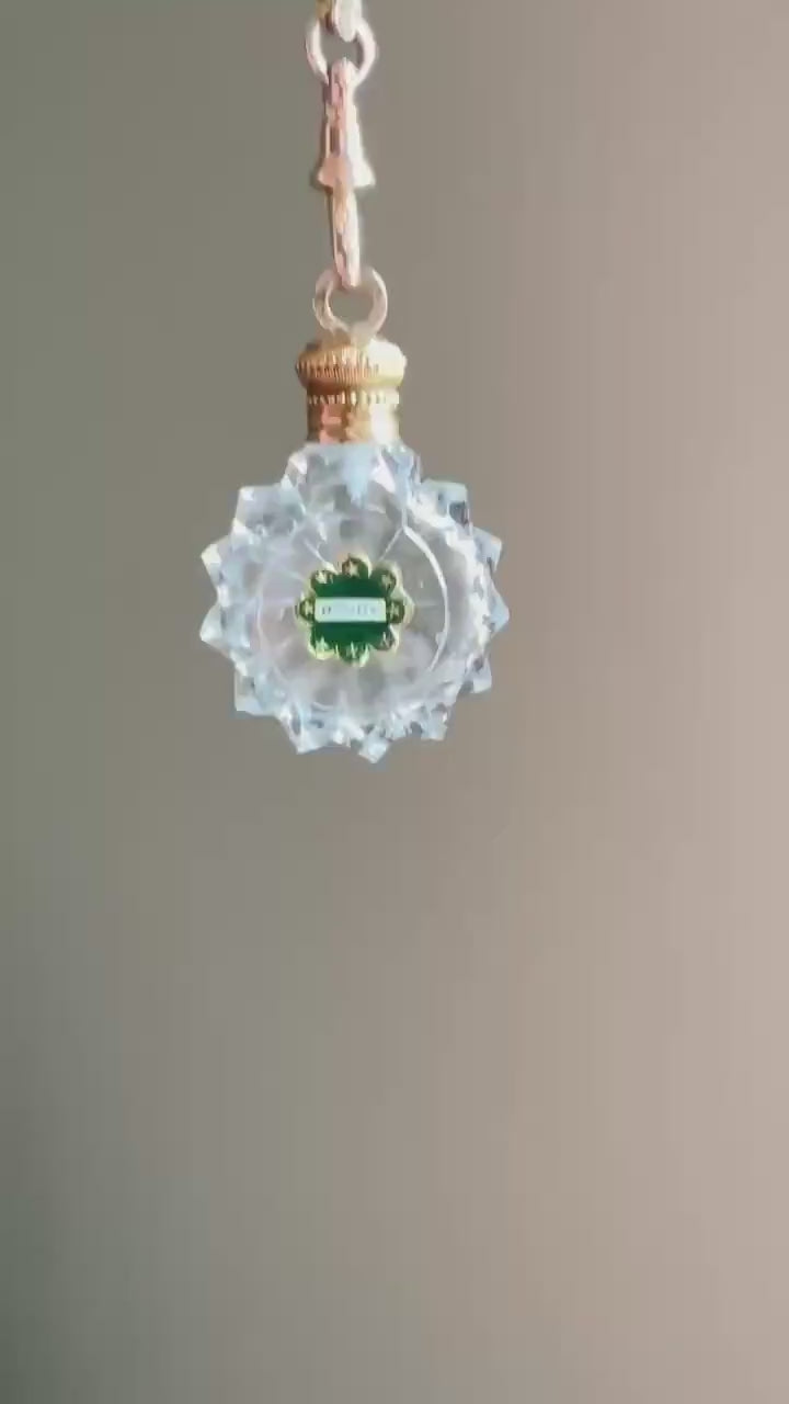 AMITIE Friendship Antique GEORGIAN Era 18k Gold Glass Perfume PENDANT French Chatelaine Vinaigrette Scent Bottle Green Ornate Shaker Locket