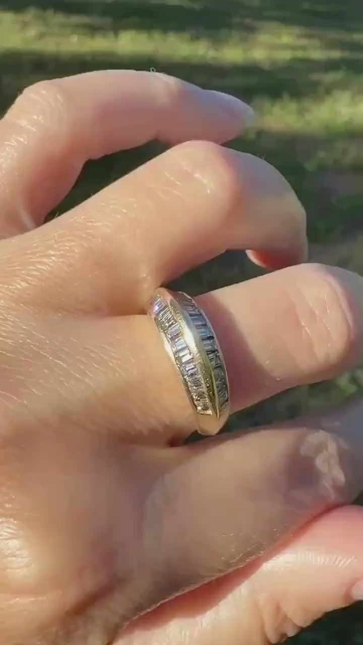 Unique Vintage Baguette Carre Cut Beveled One Carat Diamond Band 18k Gold Stacker Ring Knife Edge Step Cut Geometric