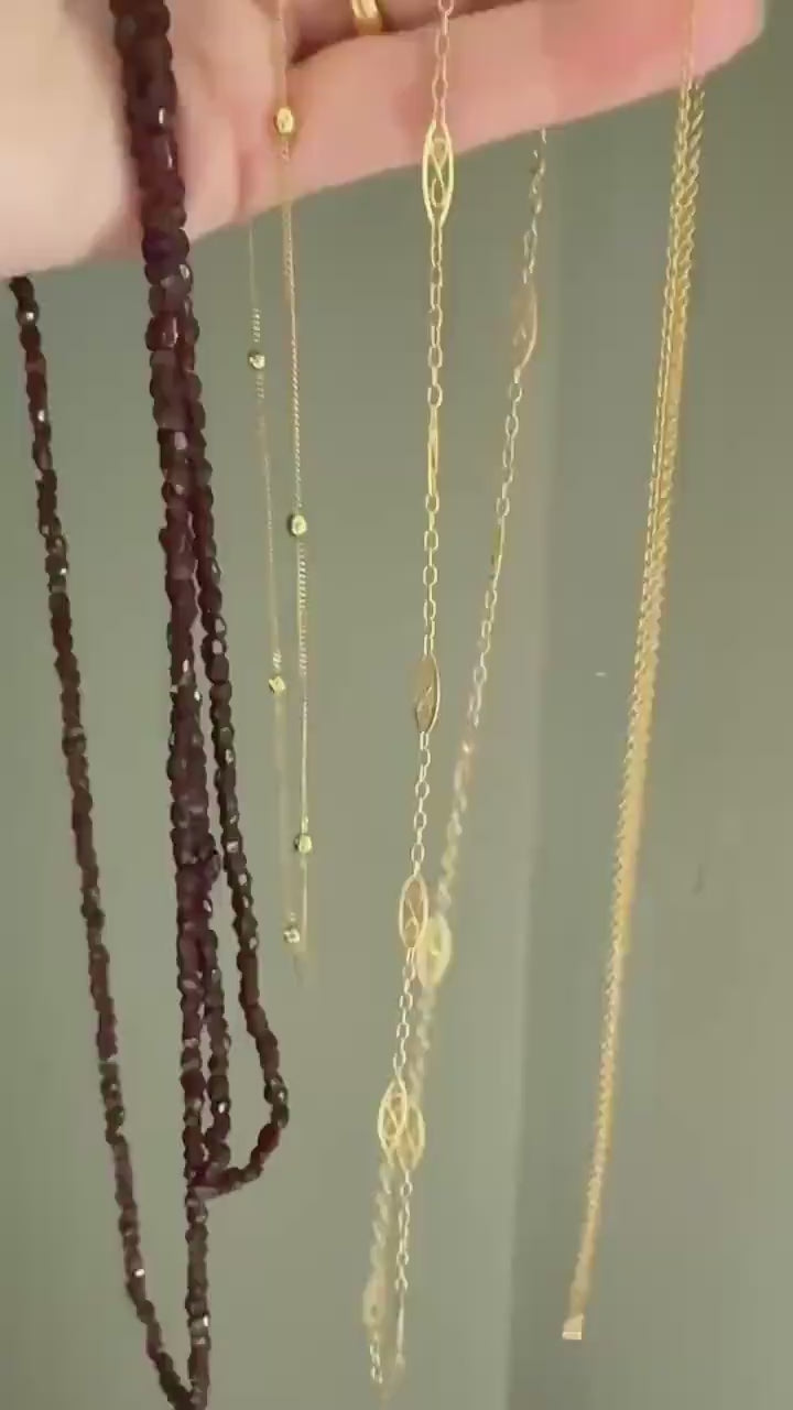 Dainty French Vintage to Art Deco Antique Chain 18k Gold Solid Oval Alternating Infinity Links 18.75" Necklace 4.5g Layering Shimmer Glow