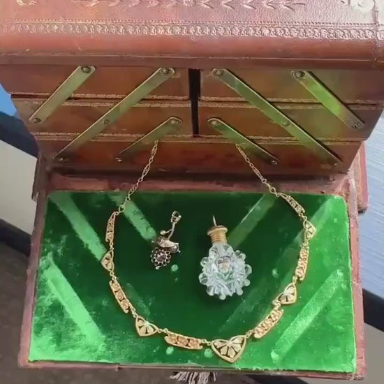 PANSY Think of Me Friendship Antique GEORGIAN Era 18k Gold Miniature Perfume Baccarat? Crystal PENDANT French Chatelaine Vinaigrette Bottle