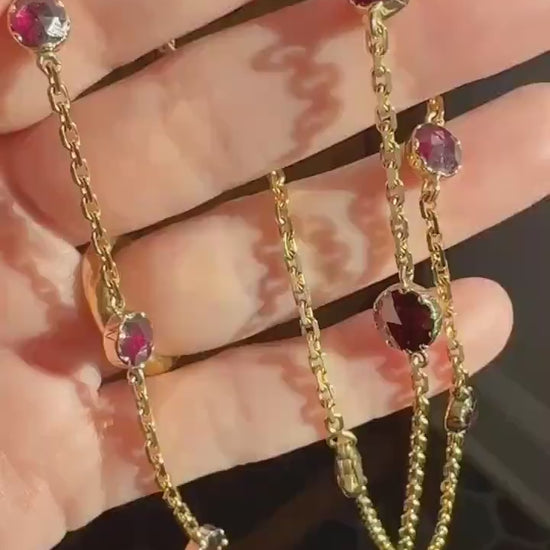 Gorgeous Perpignan GARNET Station Chain Necklace 18k Gold Bezel Set Pendants Rose Cut Closed Back Almandine Glowing Rare Pendant Holder