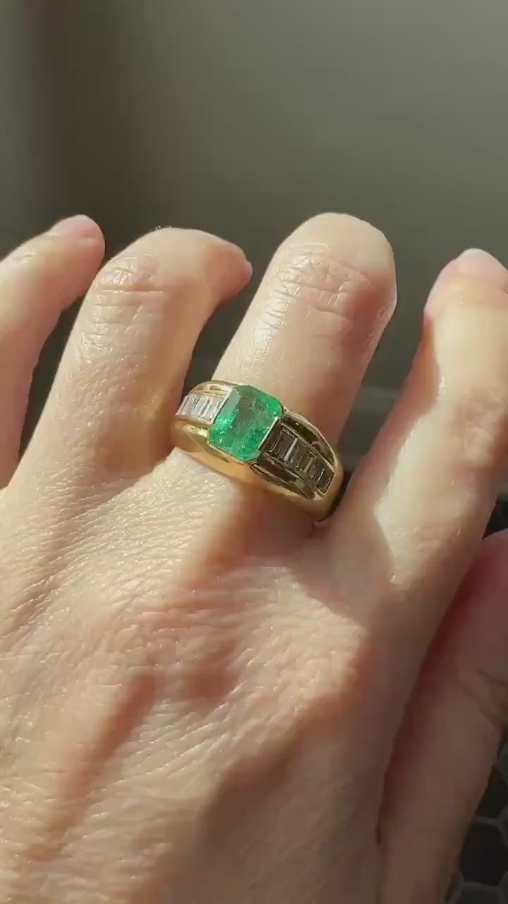 Chunky Green EMERALD Baguette Cut DIAMOND 6g 18k Gold Solid Vintage Gypsy Ring Domed Retro Wide Band Natural Geometric Stacker Man Unisex