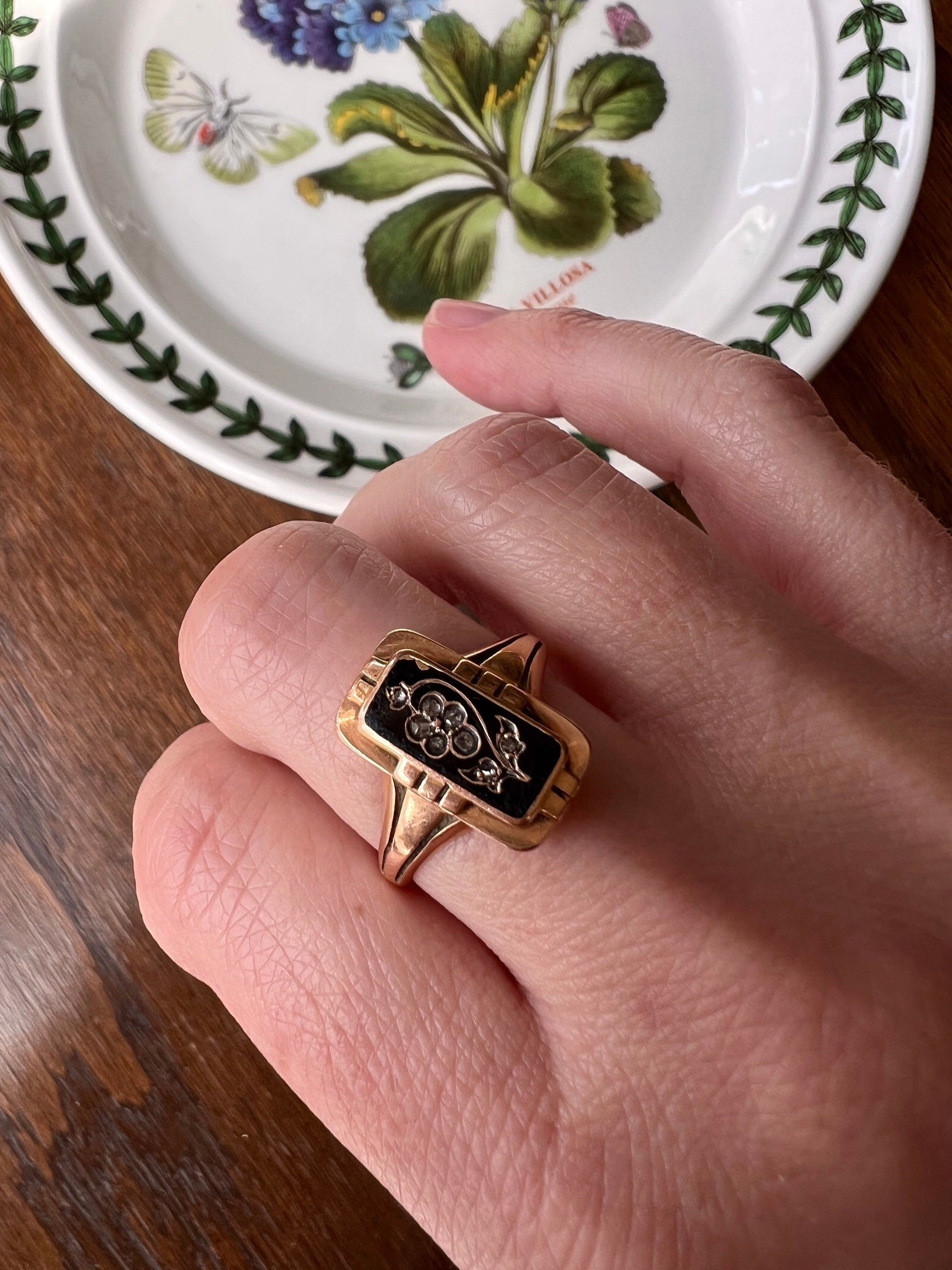 PANSY French Antique Black Enamel Rose Cut DIAMOND Floral 18k Gold Ring MOURNiNG Early Victorian Closed Back Belle Epoque Romantic Gift