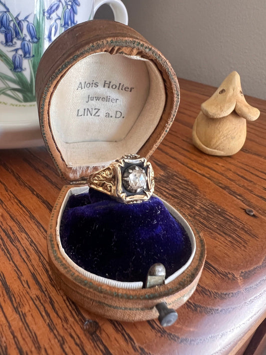 GEORGIAN French Antique Black Enamel 6mm Rose Cut DIAMOND 18k Gold Ring Acanthus Leaf MOURNiNG Victorian Belle Epoque Romantic Gift Ornate