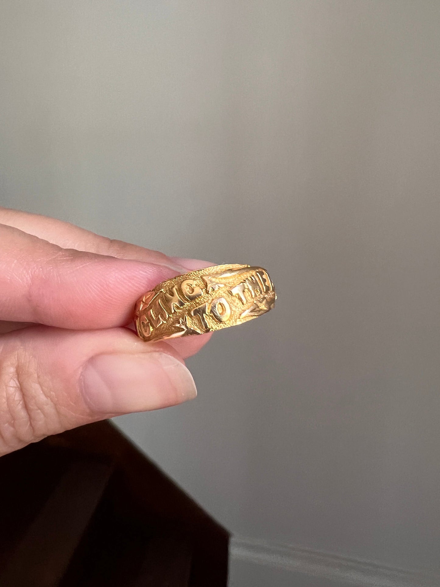 Antique I CLING to THEE Heart IvY Wide Band Ring 2.9g 18k Gold Stacker Wedding Posey Engagement Rare Romantic Gift Poesy Buttery Victorian