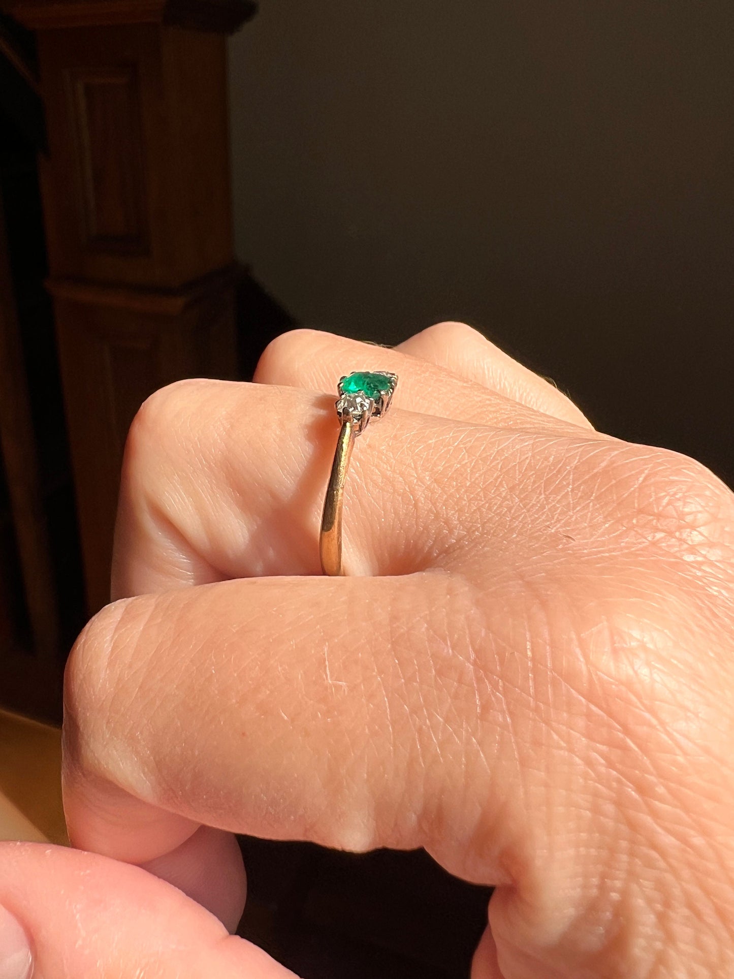 Antique EMERALD Old Mine Cut DIAMOND Three Stone Ring 18k Gold 3 Trilogy Square Cut Beautiful Green Color Stacker with Sparkle Romantic Gift