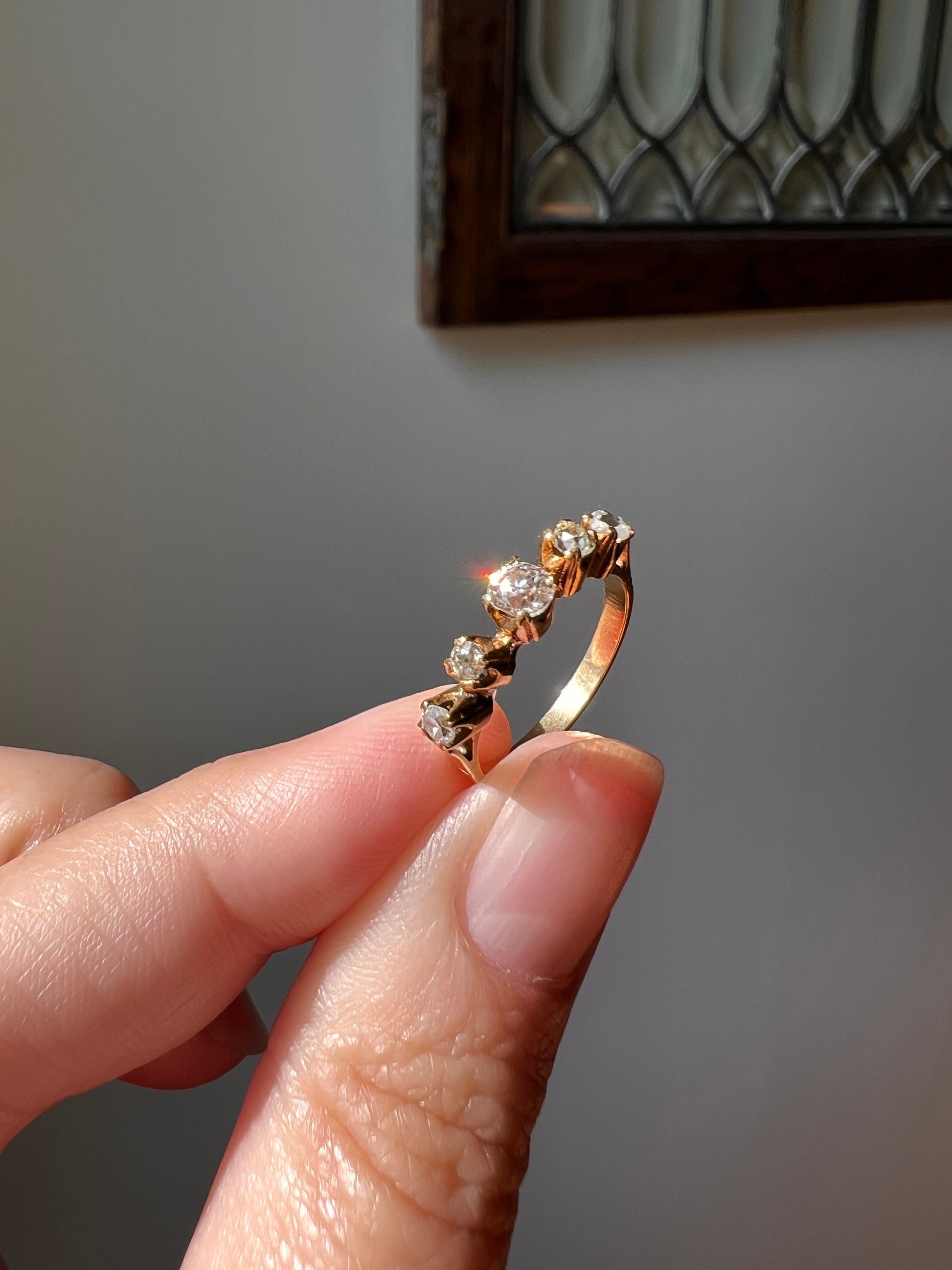 ANTIQUE Old Mine Cut DIAMOND Splay Mixed Rose Splayed Five Stone Band 18k Gold Stacker Ring Tall Victorian Belle Epoque Pinky Layering OMC