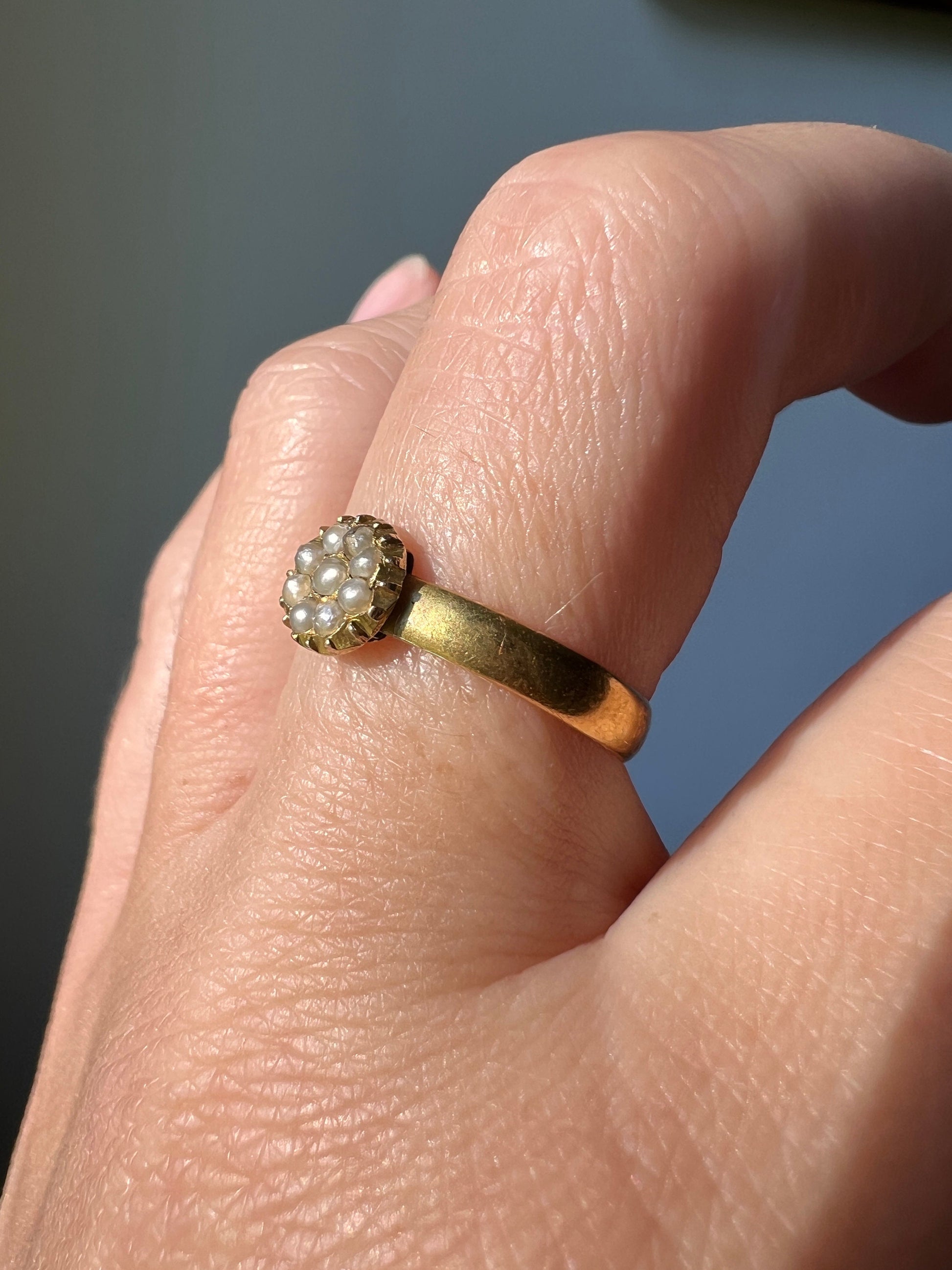 Sweetest 22k GOLD Daisy Floral PEARL Slide Victorian Antique Band Stacker Ring Floral Romantic Gift Celestial c1976 Gold Collet Cluster
