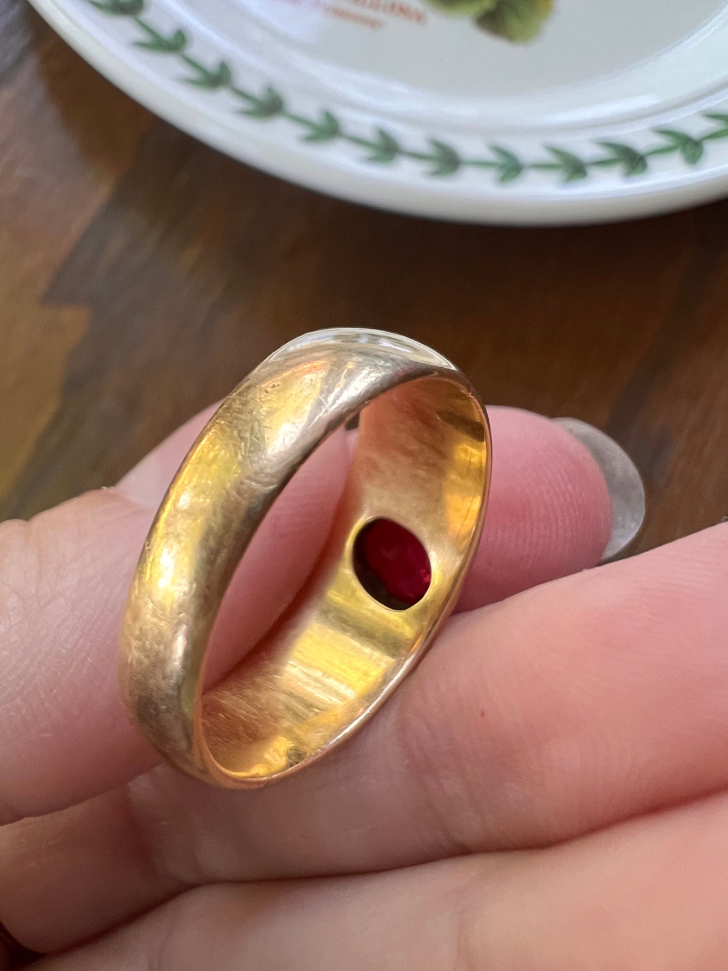 Heavy French Antique 8g 18k Gold Angled RUBY Gypsy Wide Band Ring Floral Leaf Chunky Victorian Belle Epoque Art Nouveau Unisex Man Pink