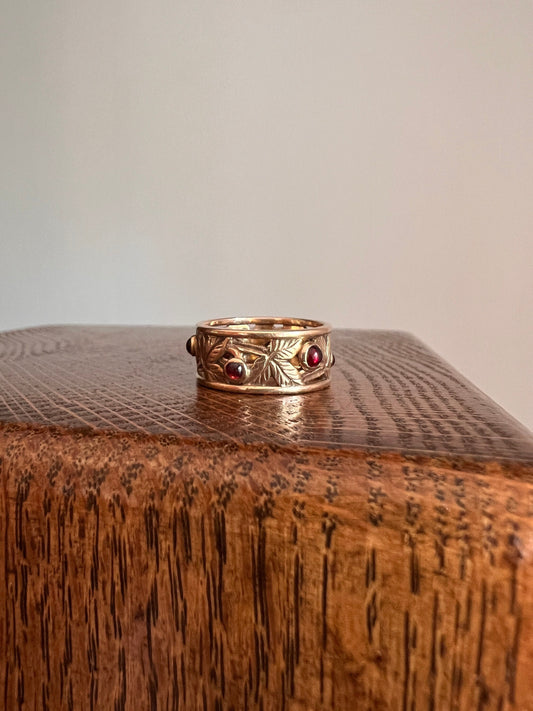 GARNET Figural LEAF Wide Stacker ETERNITY Band Ring Rosy 4.95g 14k Gold Red Cigar Pipe Cut Chunky Romantic Gift Floral Ringstack