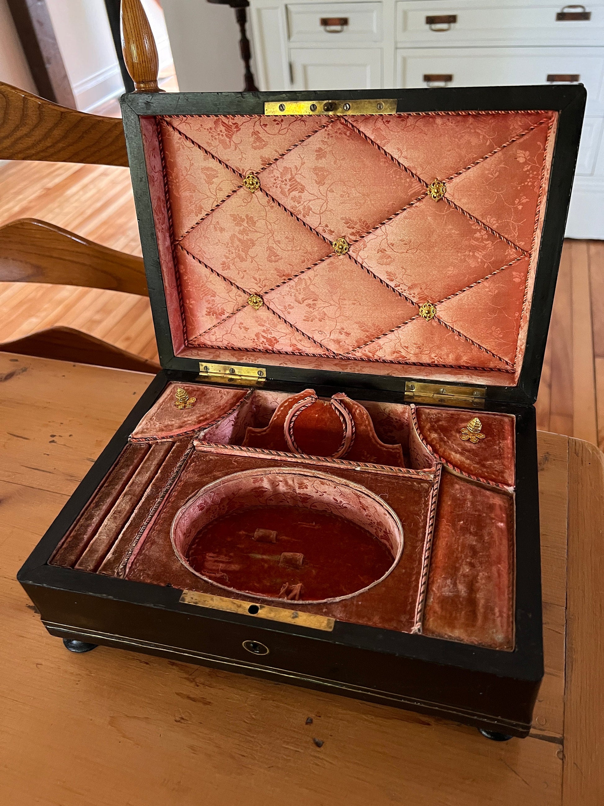 European vintage Wood box with lock storage box rectangle Desktop box  antique wooden jewelry box