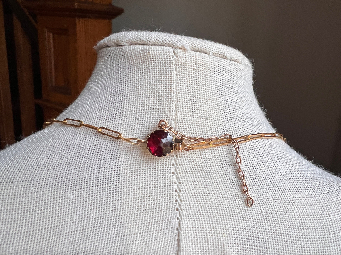 French VICTORIAN Perpignan GARNET Half Riviere Necklace 18k Gold Chain Antique Hallmark Gemset Clasp Purple Berry Red Neckmess Neckstack