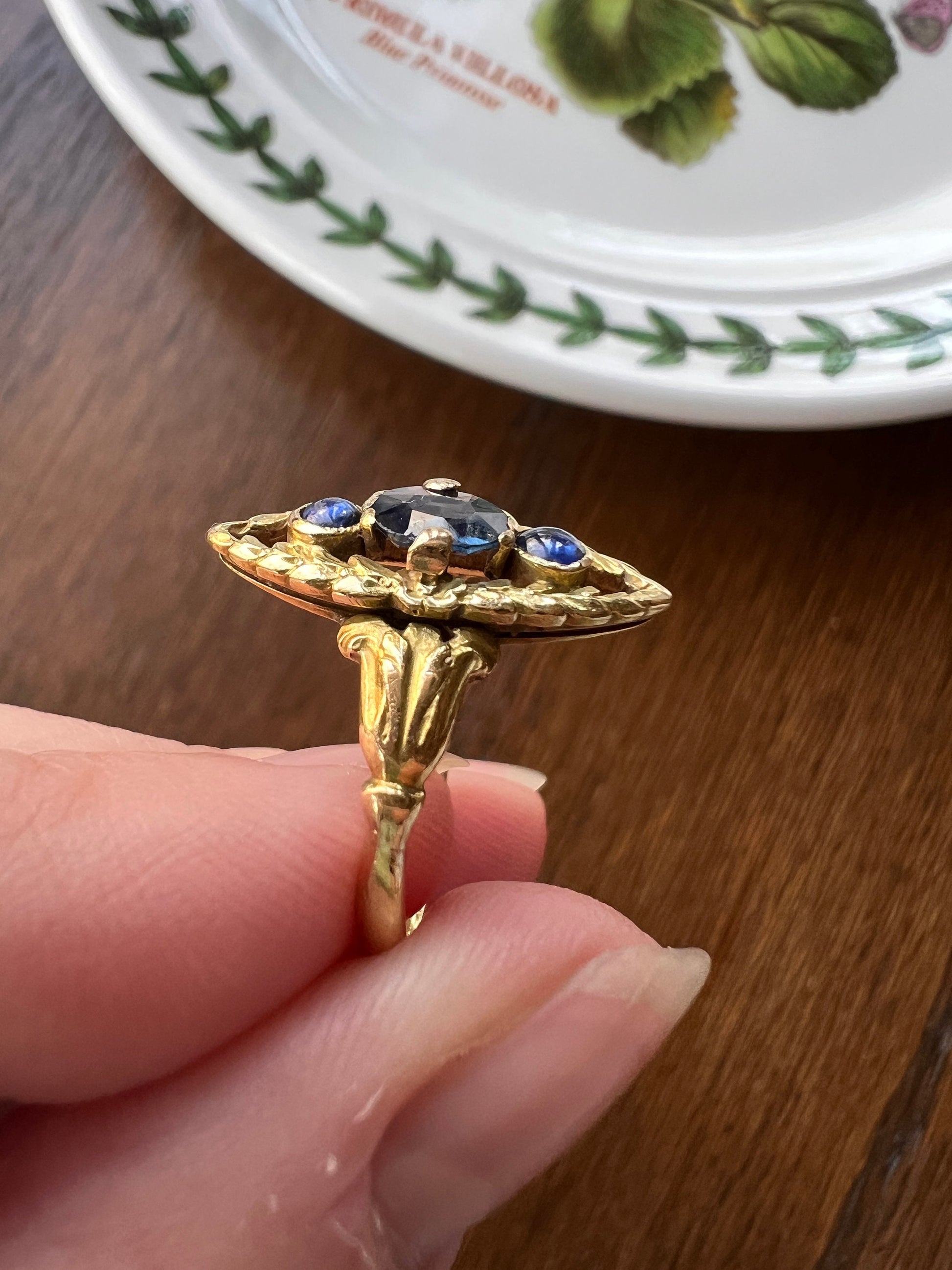 FLORAL Garland French Antique 18k Gold Ring Natural 3 SAPPHIRE FORGET Me NoT Laurel Leaf Halo Art Nouveau Gift Belle Epoque Tulip Shoulders