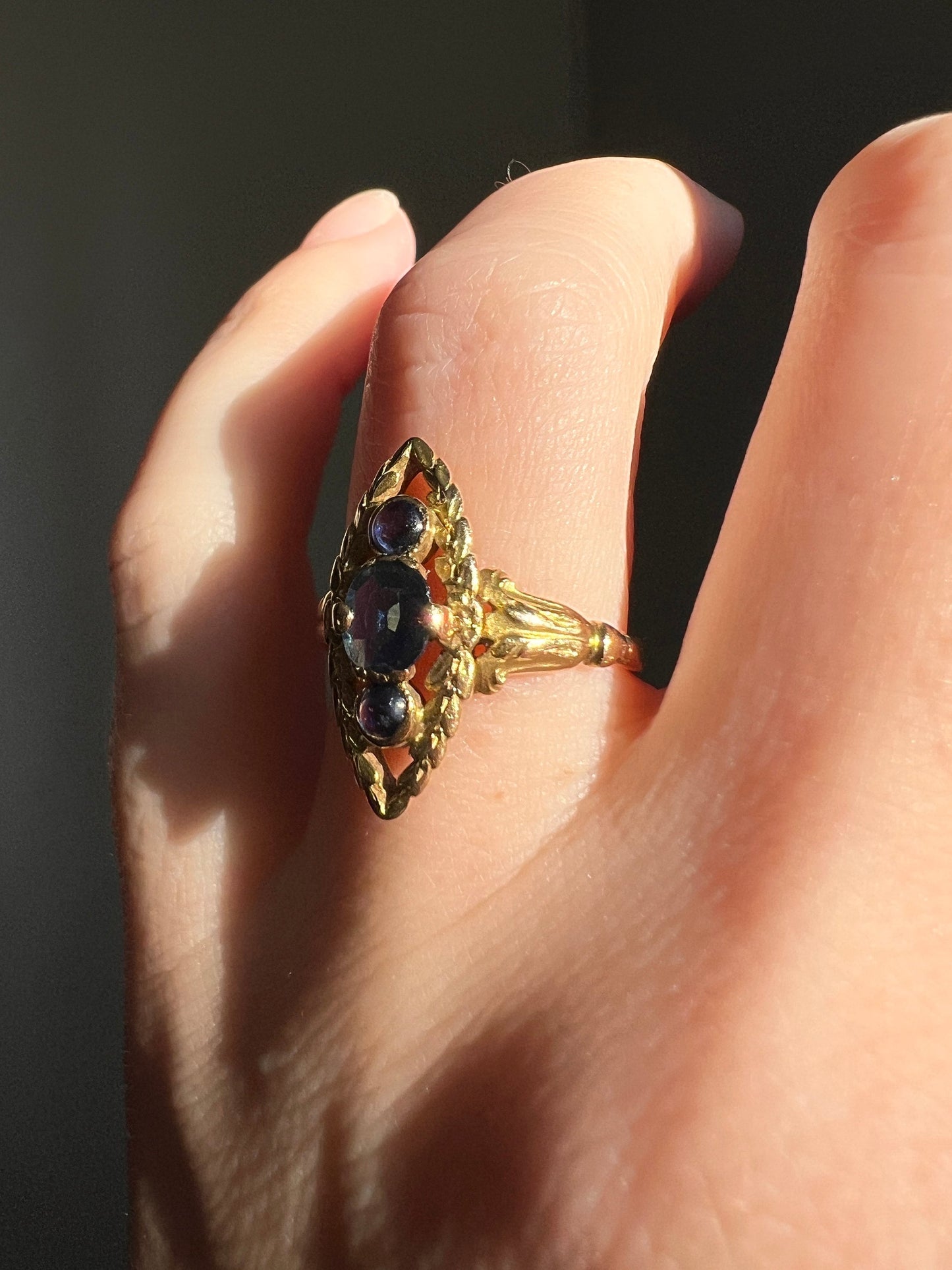 FLORAL Garland French Antique 18k Gold Ring Natural 3 SAPPHIRE FORGET Me NoT Laurel Leaf Halo Art Nouveau Gift Belle Epoque Tulip Shoulders