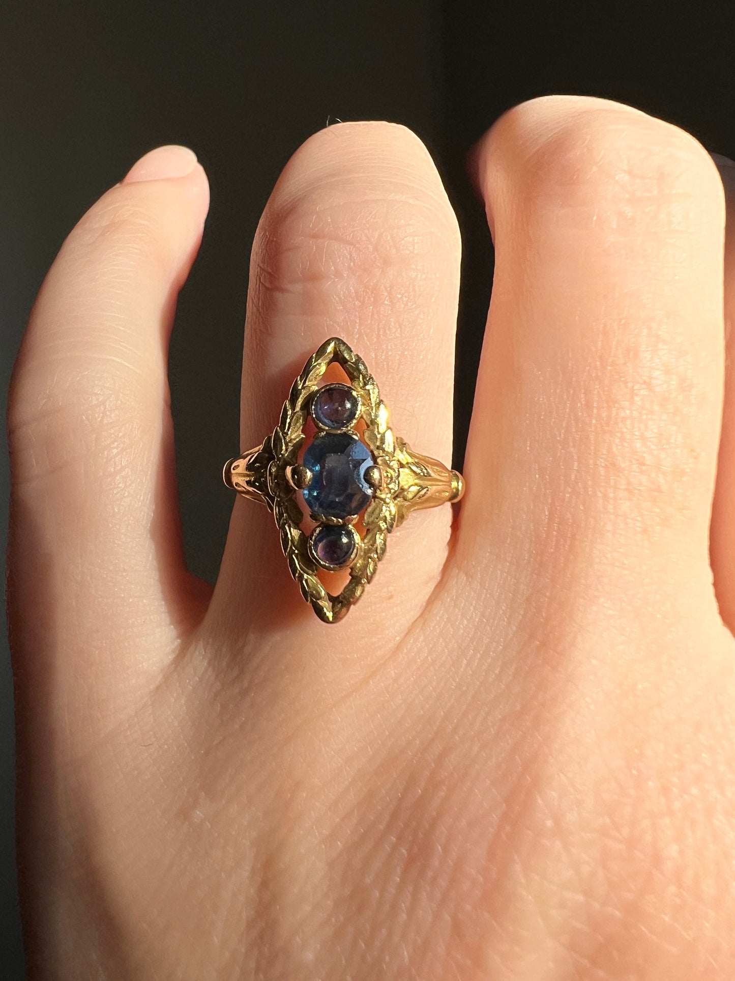 FLORAL Garland French Antique 18k Gold Ring Natural 3 SAPPHIRE FORGET Me NoT Laurel Leaf Halo Art Nouveau Gift Belle Epoque Tulip Shoulders