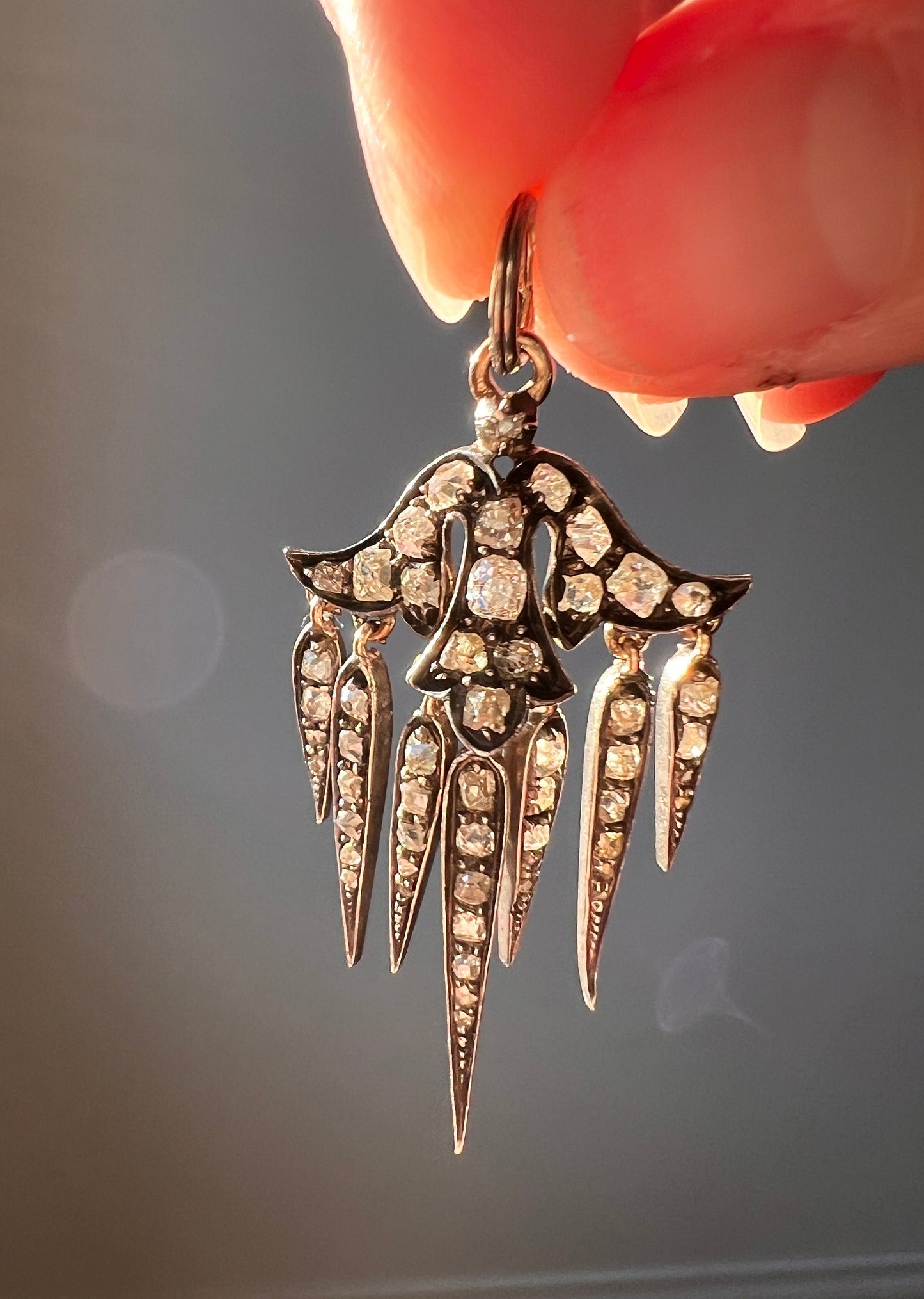 FRINGE Floral Antique Old Mine Cut DIAMOND Dangle Pendant 18k Rose Gold Silver Victorian 3D Encrusted Unique Movement Neckmess Neckstack