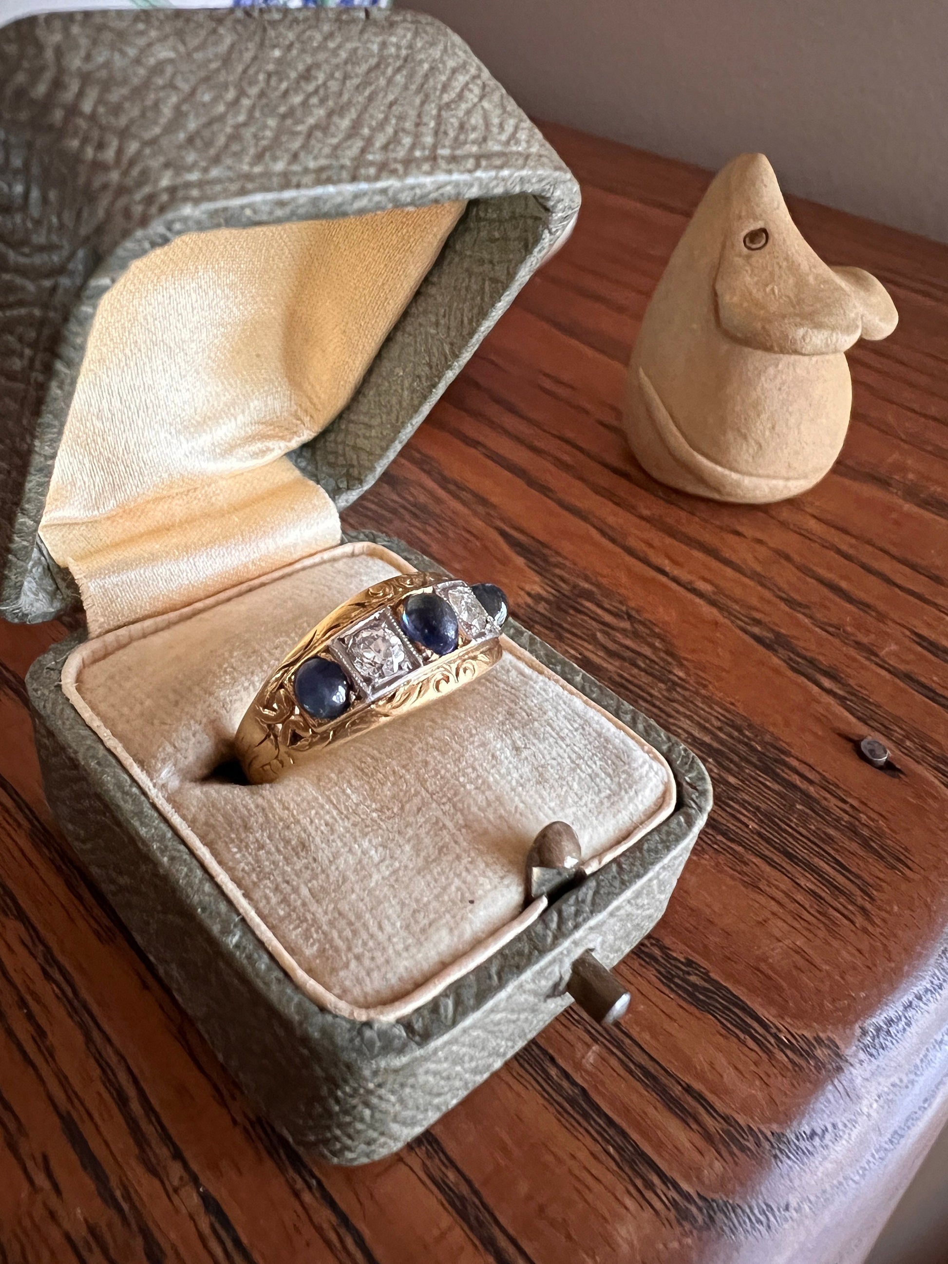 SUGARLOAF Sapphire Old European Cut DIAMOND Five Stone Gypsy Band French Antique Ring 18k Gold Domed Wide Band Chunky Unisex Gift Stacker