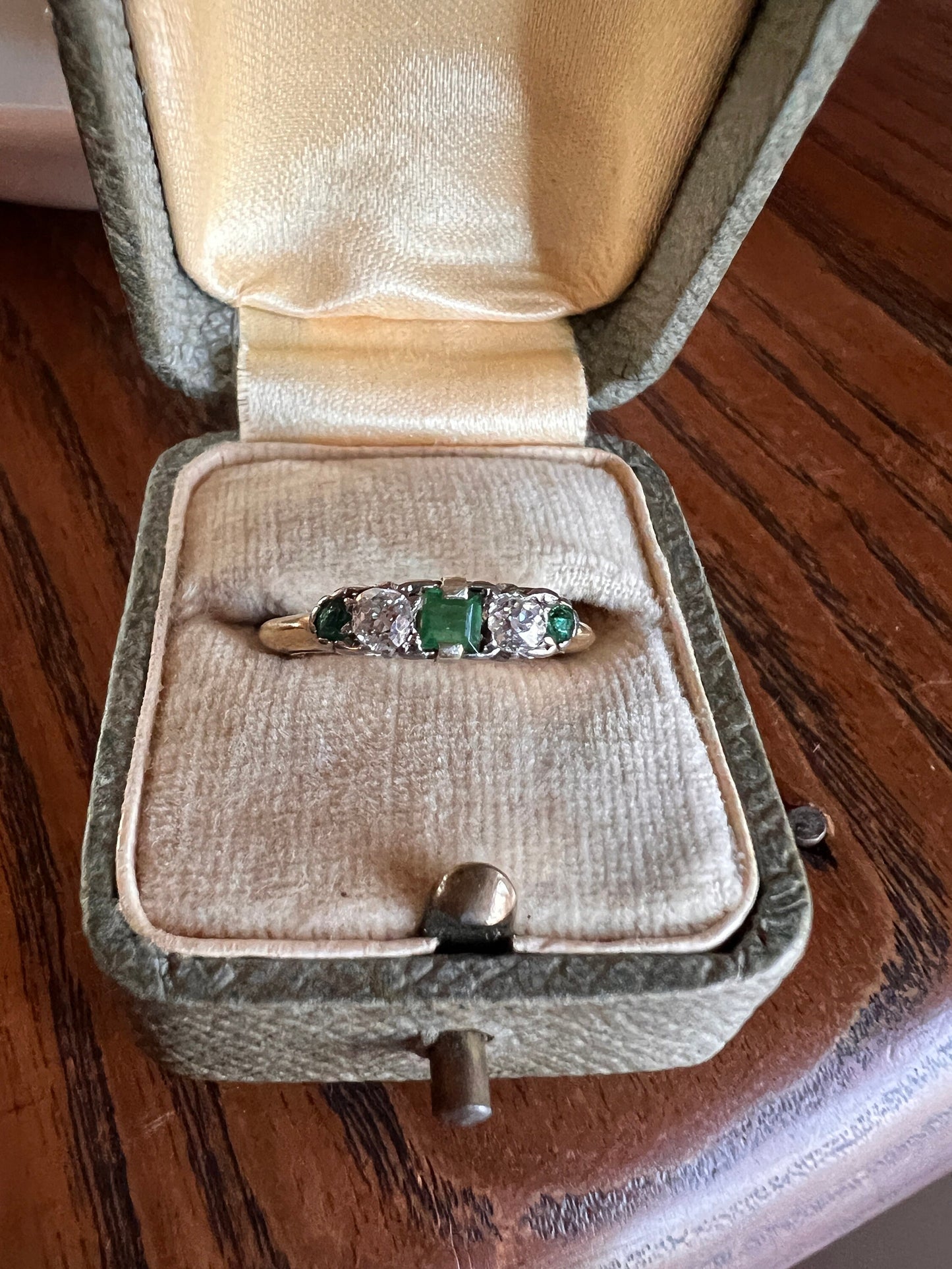 EMERALD Old Mine Cut DIAMOND French ANTIQUE Linear Ring 18k Gold Alternating Green Skinny Band Stacker Romantic Gift Victorian Edwardian OmC