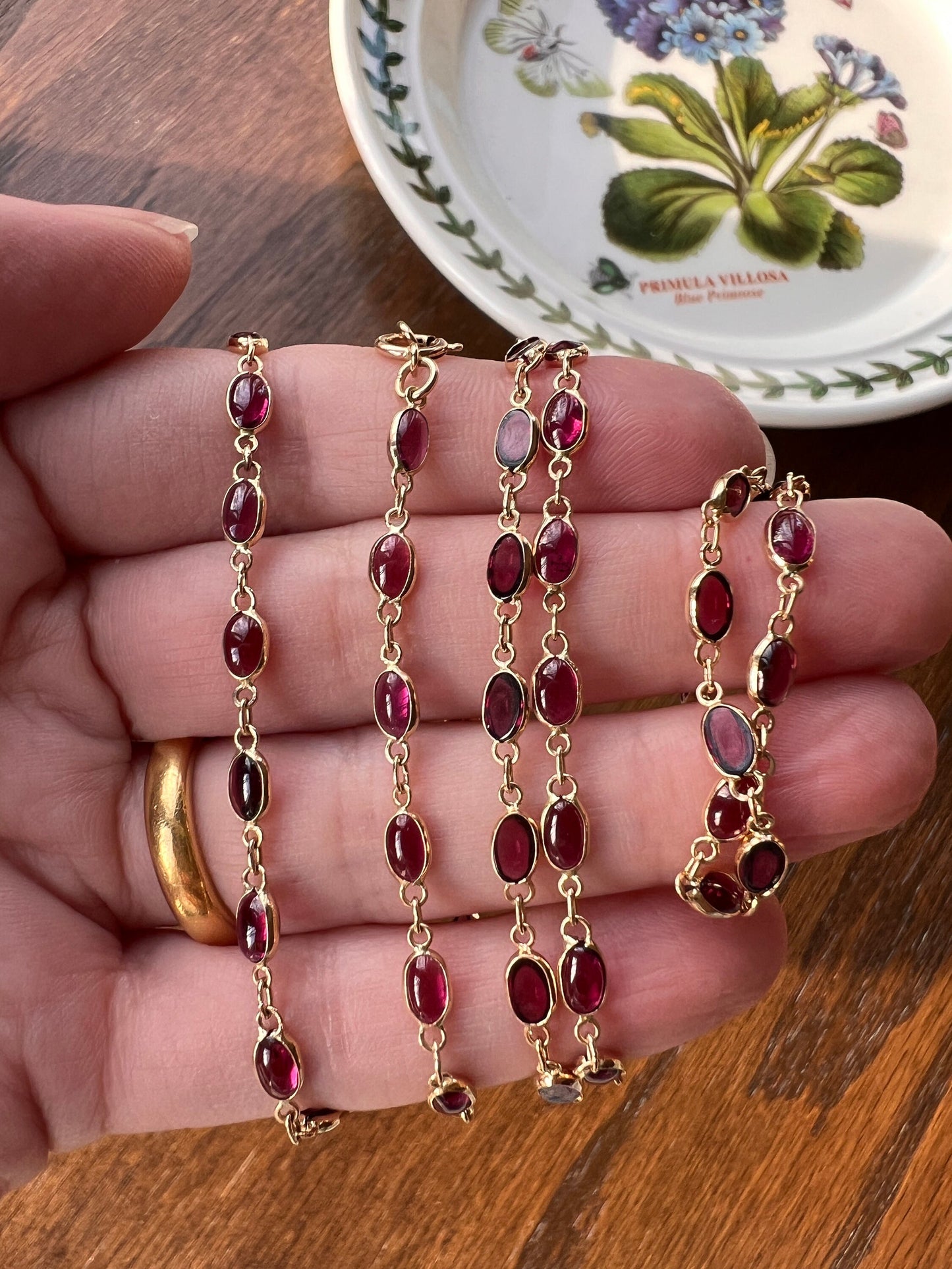 Gorgeous Vintage GARNET Station Chain Long Guard 14k GOLD Necklace Berry Pink Purple Red Oval Cabochon Romantic Gift Neckmess Neckstack Vtg