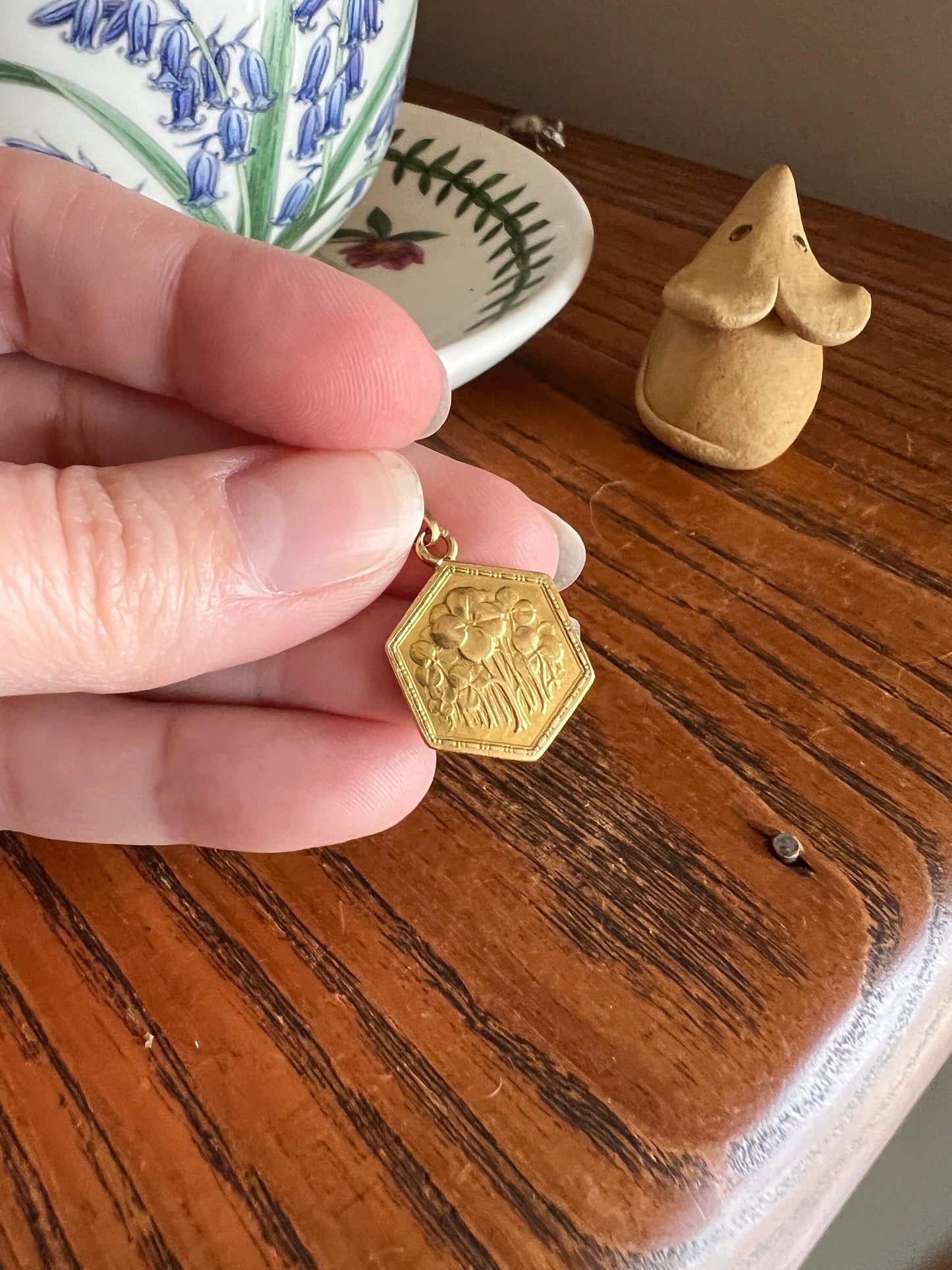 HEXAGON Four Leaf CLOVER Lucky Charm Pendant French ANTIQUE 18k Gold Solid Art Nouveau Good Luck Belle Epoque Victorian Figural Engraved