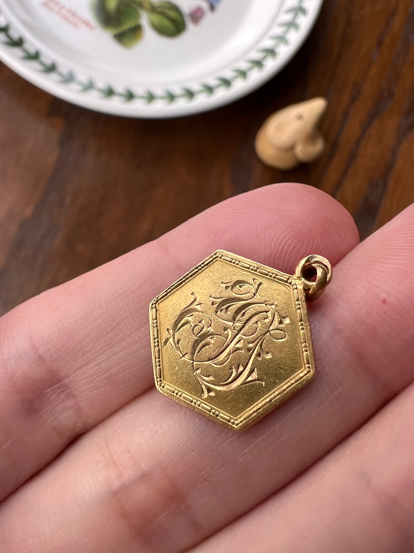 HEXAGON Four Leaf CLOVER Lucky Charm Pendant French ANTIQUE 18k Gold Solid Art Nouveau Good Luck Belle Epoque Victorian Figural Engraved