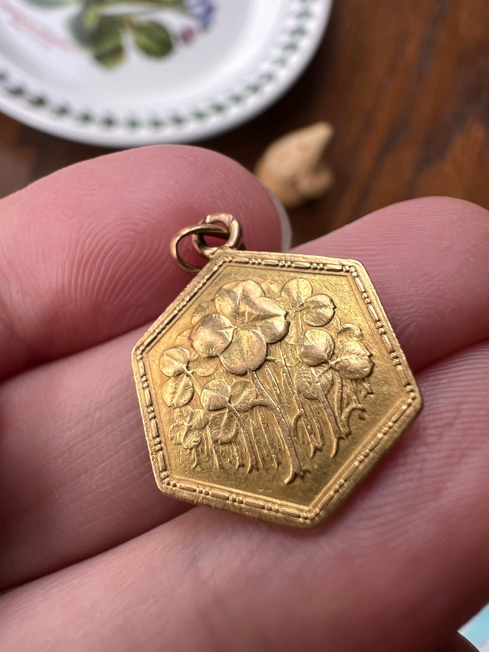 HEXAGON Four Leaf CLOVER Lucky Charm Pendant French ANTIQUE 18k Gold Solid Art Nouveau Good Luck Belle Epoque Victorian Figural Engraved